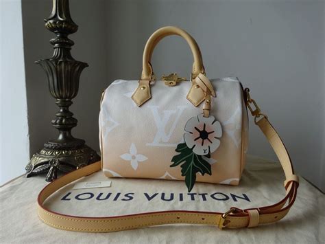 louis vuitton handbags free shipping|louis vuitton online catalog.